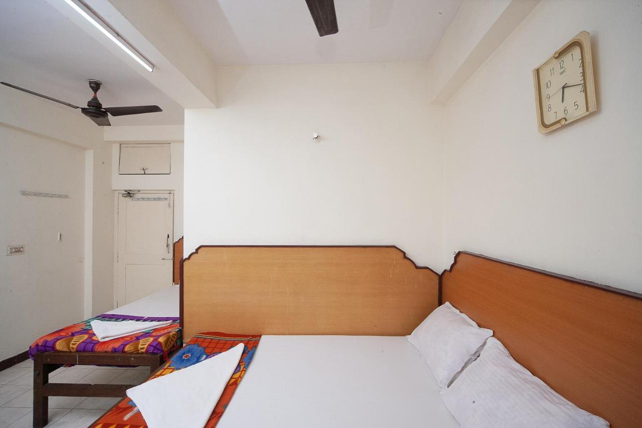 Spot On 38565 Hotel Surya Thiruvengadam St Chennai Exteriör bild